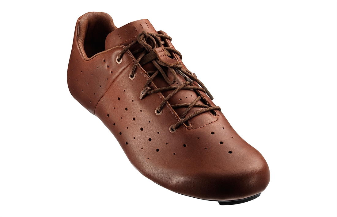 classic leather cycling shoes